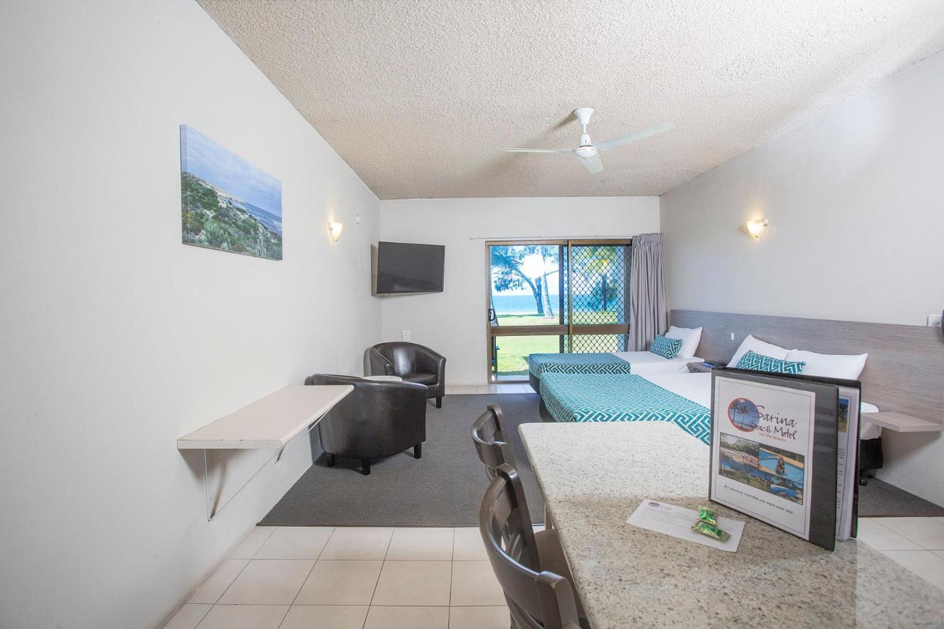 Sarina Beach Motel Grasstree Beach Екстериор снимка