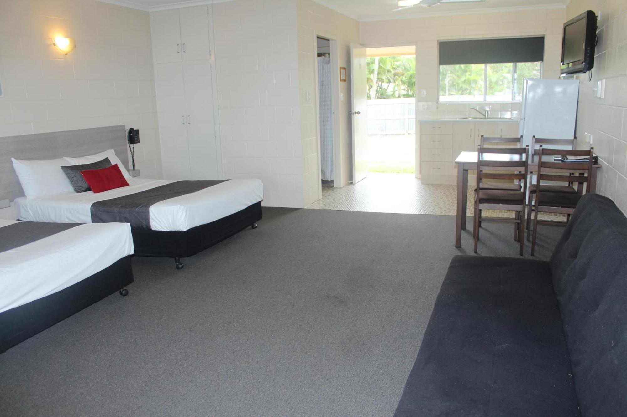 Sarina Beach Motel Grasstree Beach Стая снимка